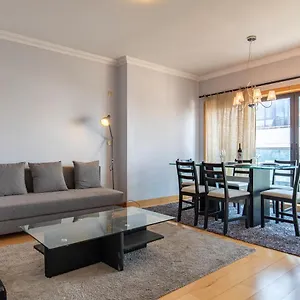 https://modern-apartment-in-anjos.hotels-lisbon-portugal.com